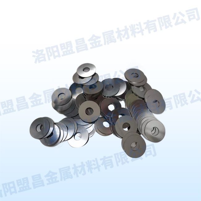 Zirconium gasket